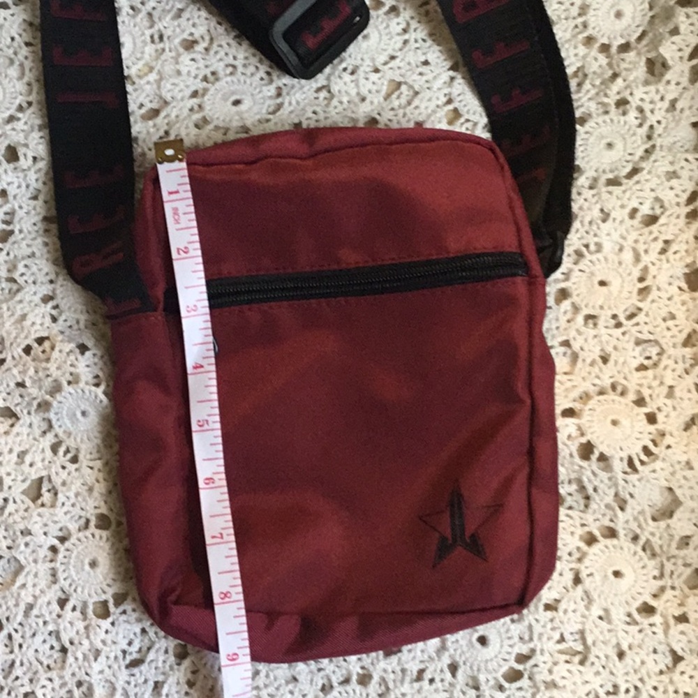 JEFFREE STAR burgundy/black messenger bag